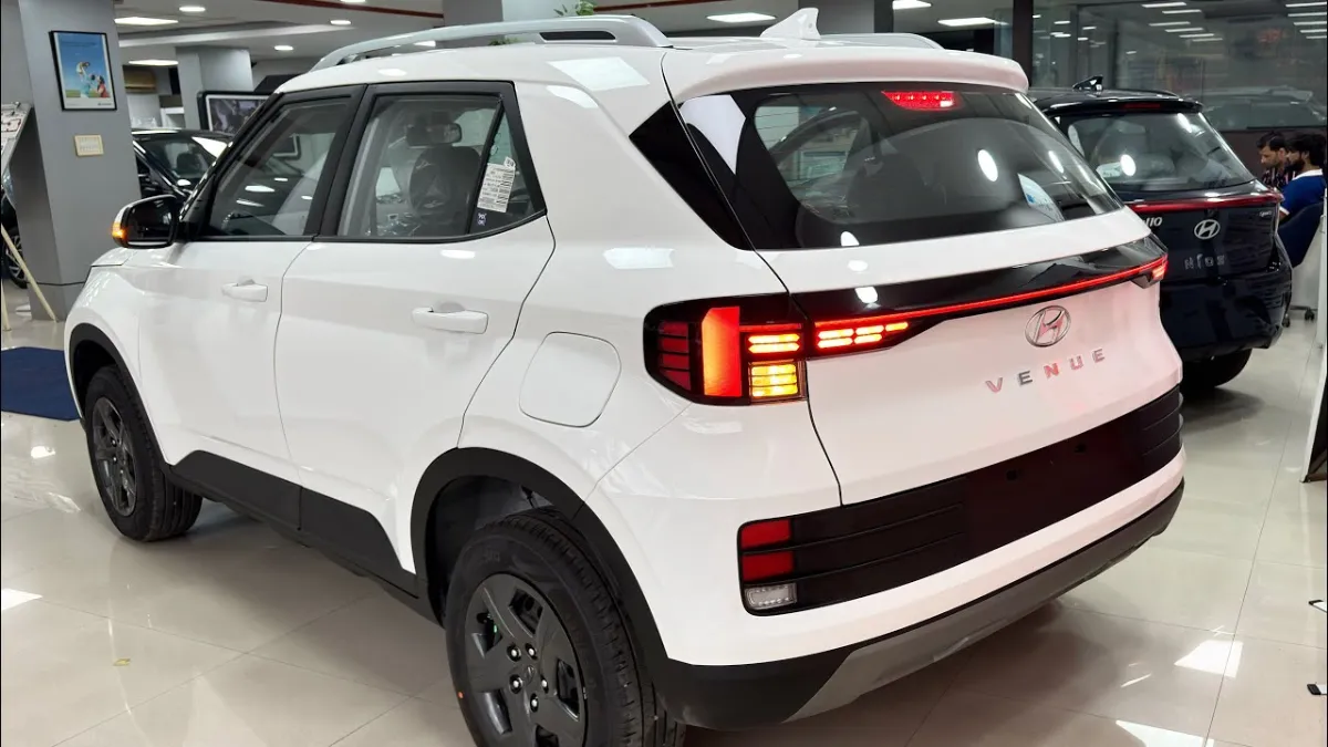 Hyundai Venue s plus